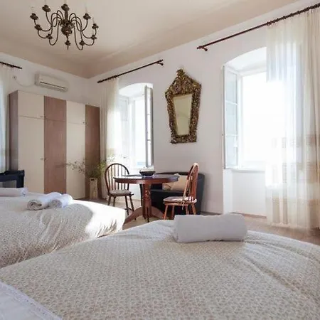 Iveta - Two-bedroom With Terrace And Sea View Nik A Дубровник