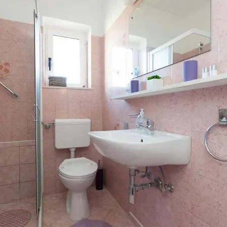 Iveta - Two-bedroom With Terrace And Sea View Nik A * Ντουμπρόβνικ