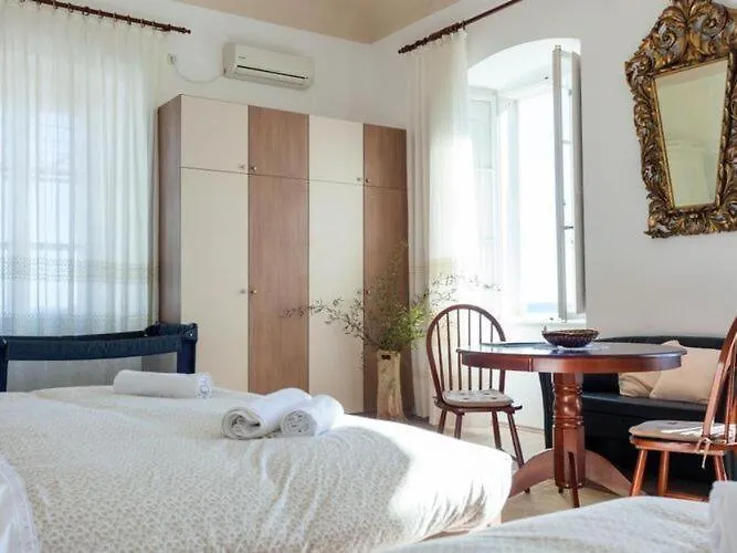 Iveta - Two-bedroom With Terrace And Sea View Nik A * Дубровник