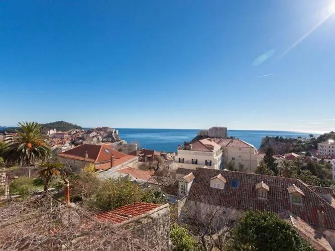 Апартаменты Iveta - Two-bedroom With Terrace And Sea View Nik A Дубровник
