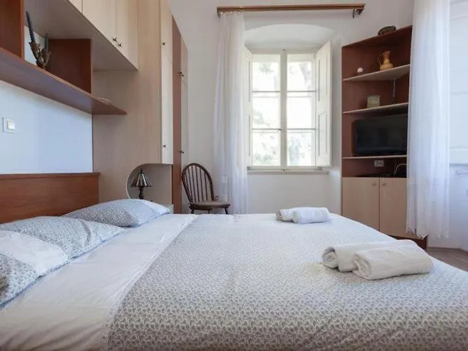 公寓 Iveta - Two-bedroom With Terrace And Sea View Nik A *