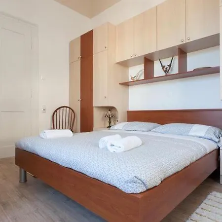 Iveta - Two-bedroom With Terrace And Sea View Nik A Apartment *