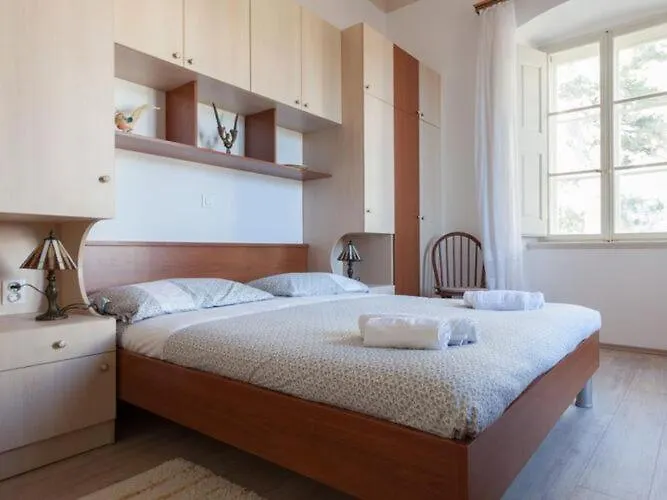 Iveta - Two-bedroom With Terrace And Sea View Nik A 아파트 *