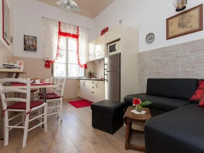 아파트 Iveta - Two-bedroom With Terrace And Sea View Nik A *