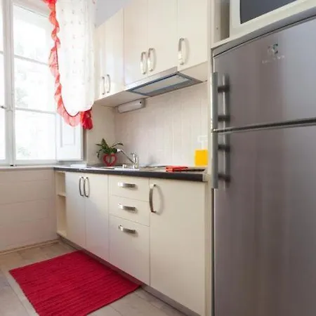 Iveta - Two-bedroom With Terrace And Sea View Nik A Dubrovník