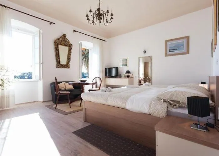 Apartment Iveta - Two-bedroom With Terrace And Sea View Nik A