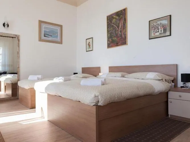 Iveta - Two-bedroom With Terrace And Sea View Nik A * Dubrovnik