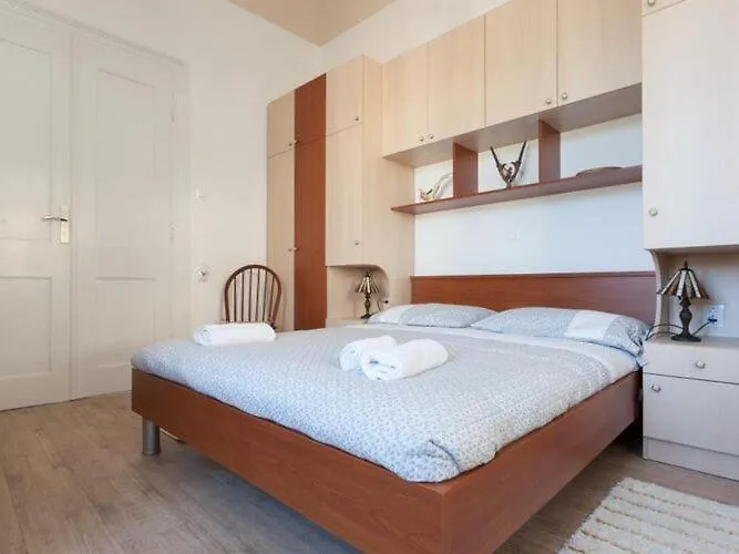 Iveta - Two-bedroom With Terrace And Sea View Nik A Apartment *