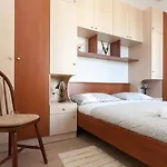 Iveta - Two-bedroom With Terrace And Sea View Nik A Appartement *